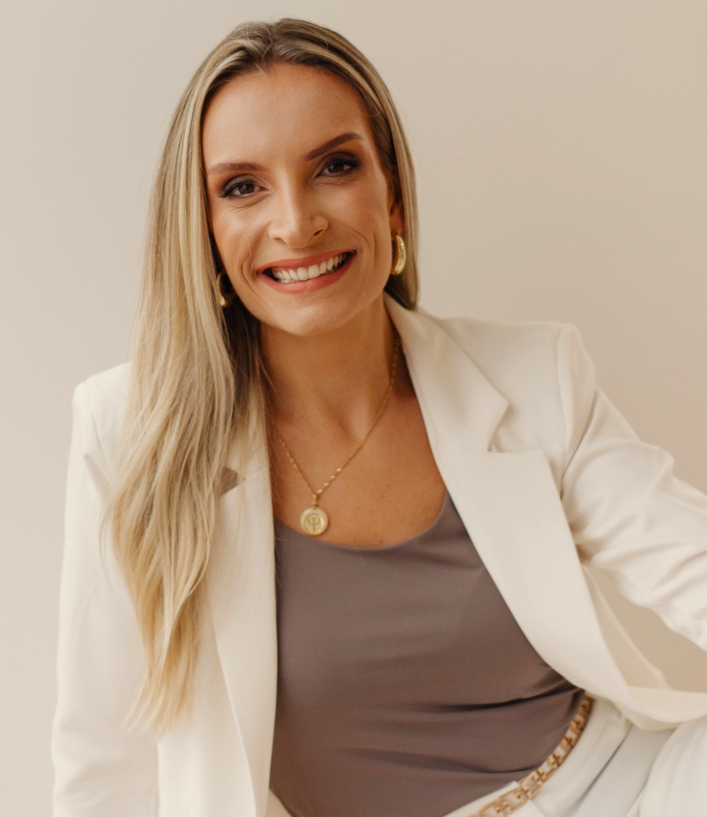 Gabriela Soares Prá - Psicóloga